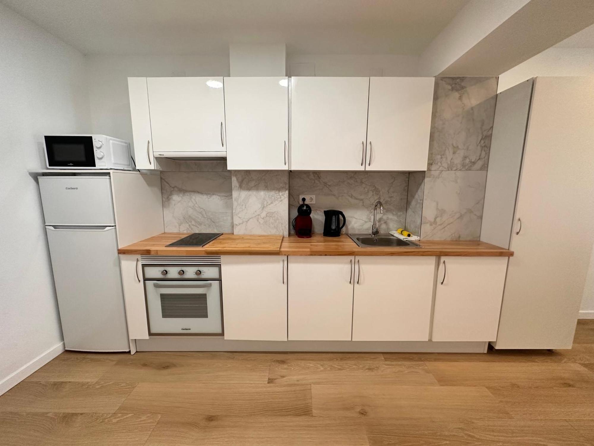 Artes Y Oficios Apartaments Ab Валенсия Экстерьер фото