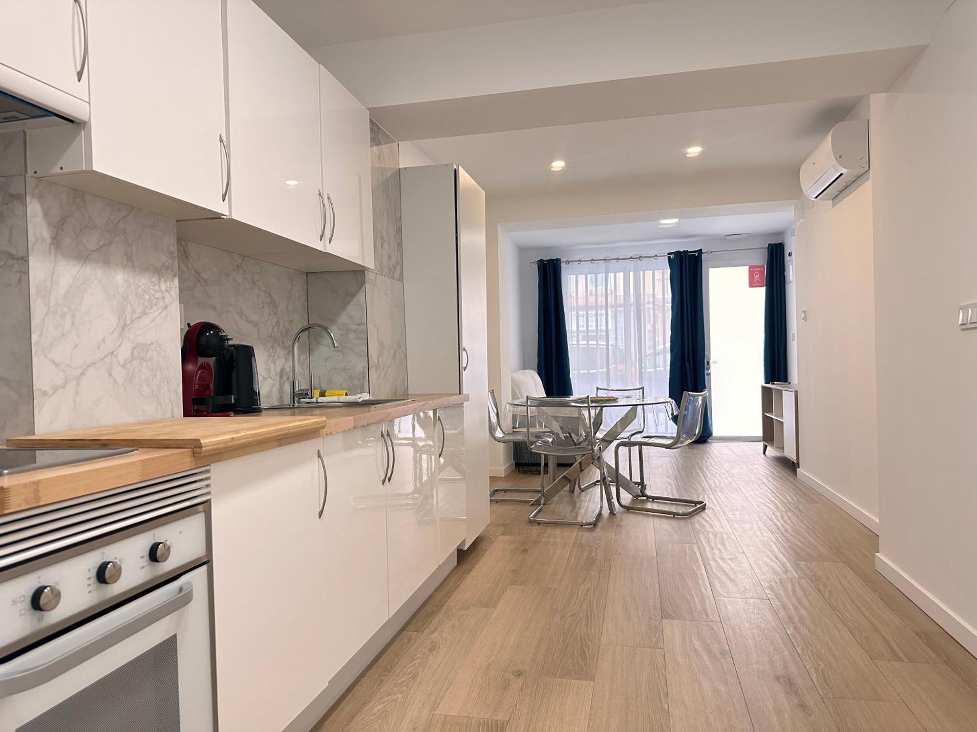 Artes Y Oficios Apartaments Ab Валенсия Экстерьер фото